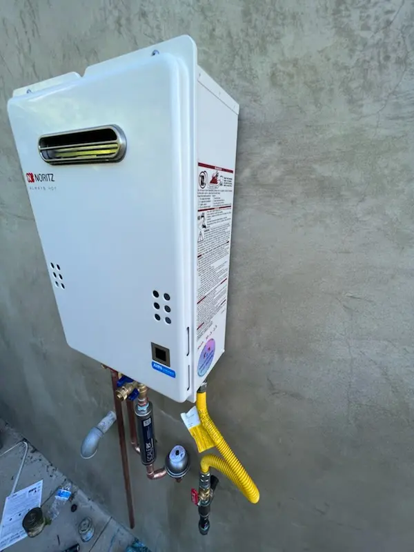 Tankless water heater installation for Lincolnwood homes